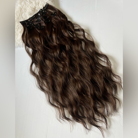 Copper Brown 22 In Clip in  Hair Extensions - Picture 1 of 7